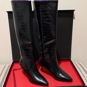 Elegant Vegan Leather Black Croc-Embossed Heeled Boots